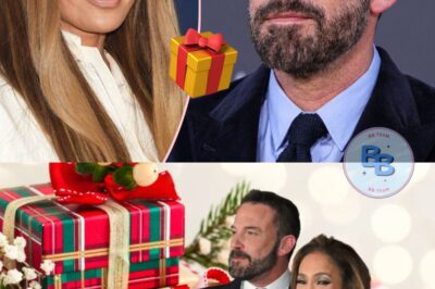 What did Ben Affleck give his ex-wife Jennifer Lopez for Christmas?