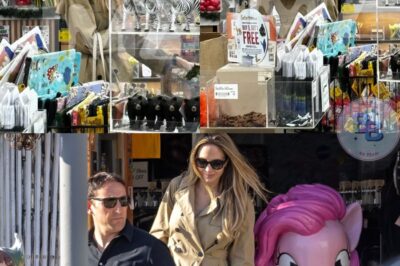 Angelina Jolie Girl, Don’t Interrupt Me … Keeps Low Profile Xmas Shopping!!!