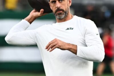 REPORT: Aaron Rodgers is more likely to retire than sign with a team that’s not a Super Bowl contender