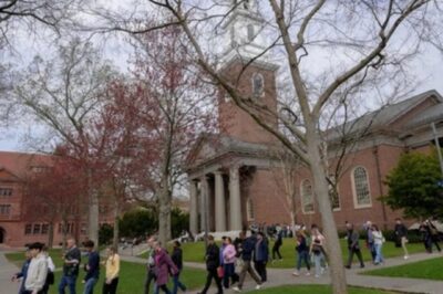 Mỹ lệnh tất cả sứ quán tạm ngừng phỏng vấn visa du học