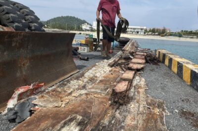 Quyết định của thuyền trưởng tàu cứu hộ ‘đâm tàu vào cảng’ để cứu 10 người